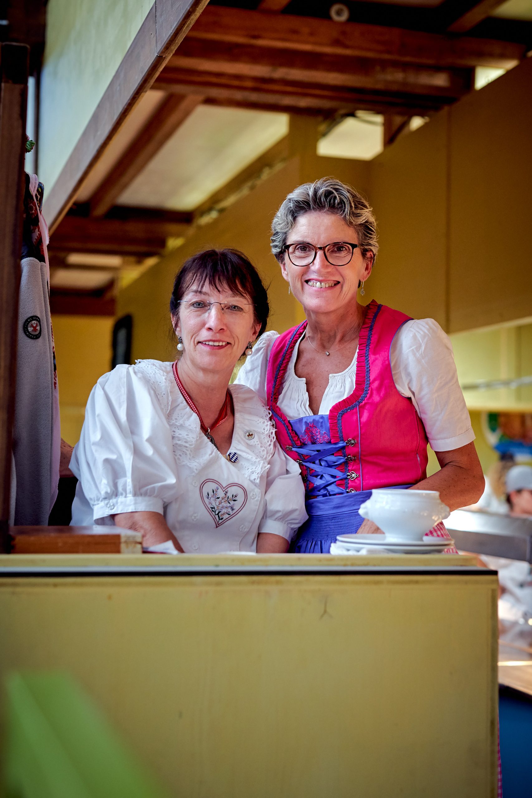 Team in der Ochsenbraterei auf dem Oktoberfest